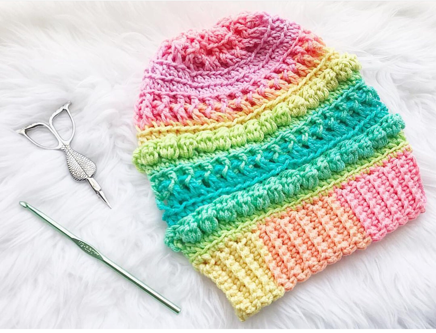 Crochet Pattern, Dreamy Bobble Beanie PATTERN, Ltkcuties, Crochet Messy Bun Hat, Crochet Bobble Beanie, Crochet Beanie, Crochet Hat Pattern,