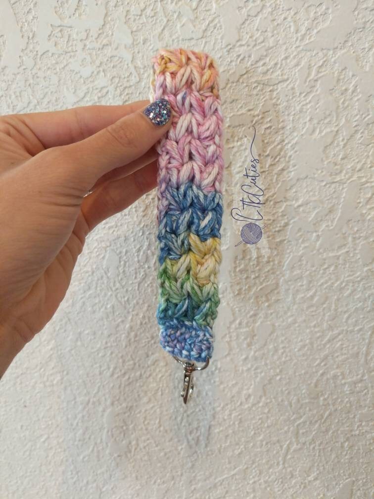 Crochet Pattern, Crochet Meadow Wristlet, Crochet Wristlet, Crochet Lanyard, Crochet Keychain, Ltkcuties, DIGITAL PATTERN ONLY